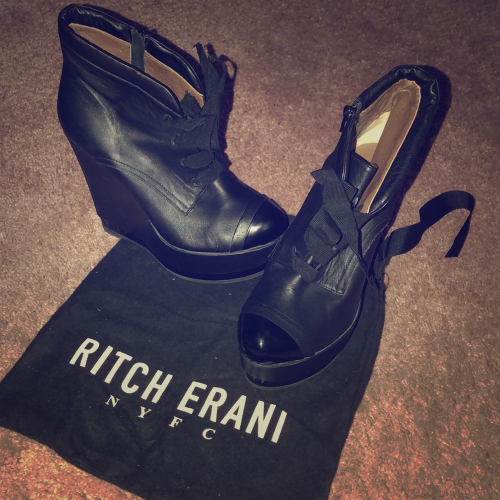 Authentic Women’s Ritch Erani Ankle Boots